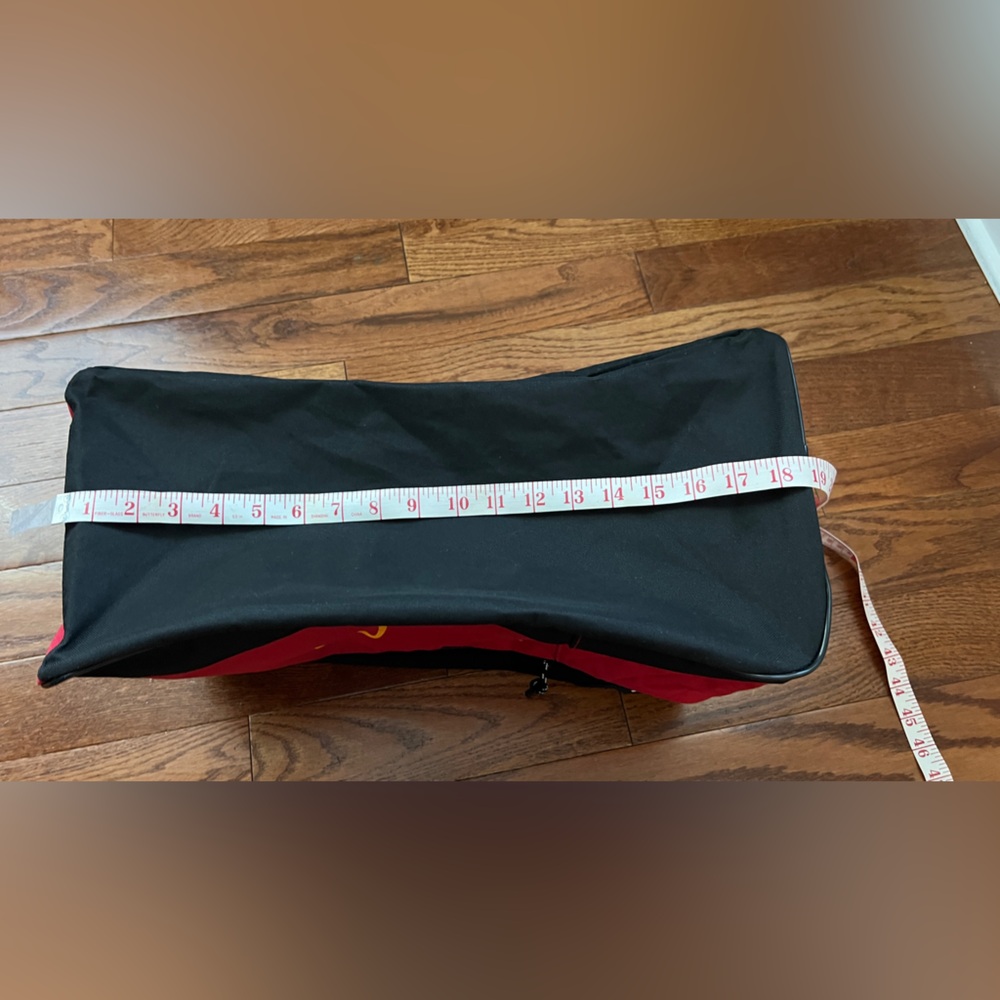 RARE- McDonalds Red And Black With Bottle Holder Lightweight Duffel Bag - Picture 10 of 10